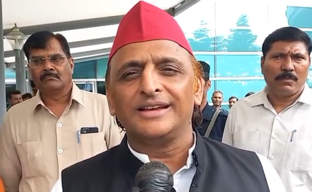 'Should become Delivery Chief Minister': SP chief Akhilesh takes jibe at UP Dy CM 'Should become Delivery Chief Minister': SP chief Akhilesh takes jibe at UP Dy CM