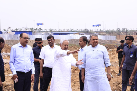 नीतीश ने पटना की कई निर्माणाधीन योजनाओं का किया निरीक्षण, तेजी से कार्य पूर्ण करने का दिया निर्देश नीतीश ने पटना की कई निर्माणाधीन योजनाओं का किया निरीक्षण, तेजी से कार्य पूर्ण करने का दिया निर्देश
