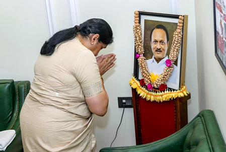 महाराष्ट्र उपमुख्यमंत्री सुनेत्रा पवार ने अजित पवार को याद करते हुए शेयर किया पोस्ट