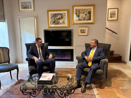 सिबी जॉर्ज ने माल्टा के डिप्टी पीएम इयान बोर्ग से मुलाकात की, द्विपक्षीय और रक्षा संबंधों को बढ़ाने पर हुई चर्चा