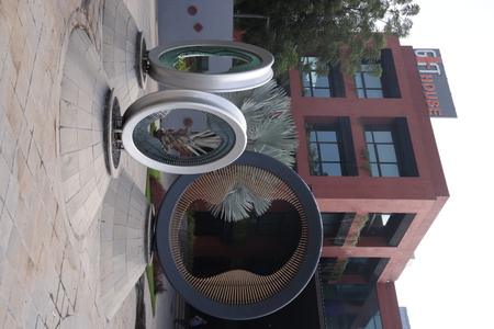 गुजरात गिफ्ट सिटी भारत का पहला वैश्विक वित्तीय और आईटी हब बनकर उभरा