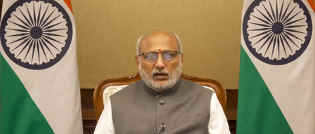 आईआईएम रांची के दीक्षांत समारोह में बोले उपराष्ट्रपति राधाकृष्णन, पेशेवर जीवन में शॉर्टकट के बजाय नैतिक मूल्यों को महत्व दें