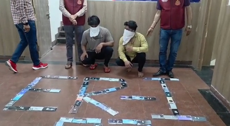 दिल्ली में मोबाइल चोरी गैंग का खुलासा, 2 आरोपी गिरफ्तार, 83 फोन बरामद