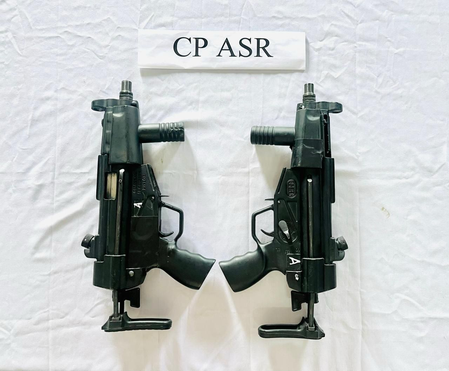 अमृतसर में हथियार तस्करी का भंडाफोड़, फरार आरोपियों की तलाश जारी