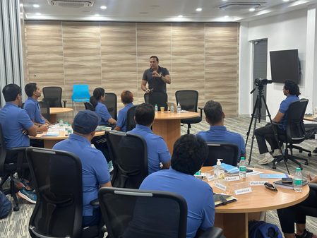 बीसीसीआई ने सीओई में फील्डिंग कोचों के लिए वर्कशॉप आयोजित की, लक्ष्मण और टी दिलीप ने लिया हिस्सा