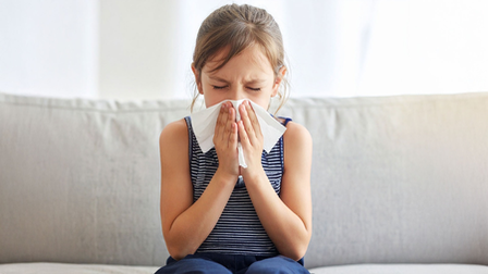 क्या आपका बच्चा कम खाता और जल्दी थक जाता है? हो सकती है ये गंभीर समस्या, जानें समाधान क्या आपका बच्चा कम खाता और जल्दी थक जाता है? हो सकती है ये गंभीर समस्या, जानें समाधान