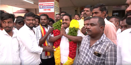 एआईएडीएमके छोड़ टीवीके में शामिल हुए रेड्डीरपट्टी नारायणन ने नांगुनेरी से ठोंकी ताल एआईएडीएमके छोड़ टीवीके में शामिल हुए रेड्डीरपट्टी नारायणन ने नांगुनेरी से ठोंकी ताल