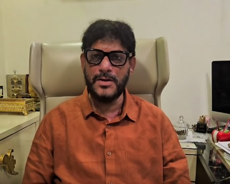 नक्सलवाद और आतंकवाद को जड़ से खत्म कर देना चाहिए  वारिस पठान