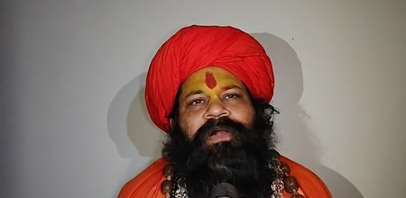 बरेली में नमाज अदा करने से जुड़े मामले पर बोले महंत राजू दास, सरकार को चेतने की जरूरत