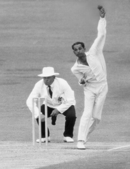 बापू नाडकर्णी पिच पर सिक्का रख करते थे गेंदबाजी का अभ्यास, बिना रन दिए लगातार 131 गेंद फेंकने का रिकॉर्ड