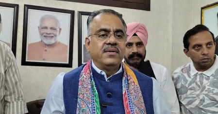 अन्ना आंदोलन के लोग अब केजरीवाल के खिलाफ, पंजाब में भय का माहौल तरुण चुघ