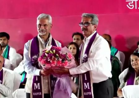 डॉ. जयशंकर आईआईएस के दीक्षांत समारोह में हुए शामिल, कहा- भारत जैसा आशावाद दुनिया में नहीं मिलता