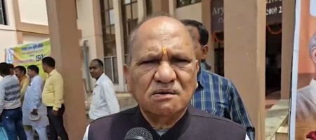 बंगाल में अधिकारियों से नौकर की तरह पेश आती है टीएमसी  सीपी सिंह