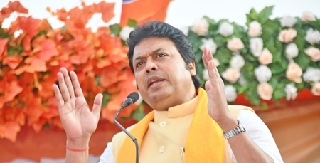 बंगाल चुनाव बिप्लब देब ने टीएमसी पर साधा निशाना, बोले-ममता बनर्जी का व्यवहार अराजकता फैलाने वाला बंगाल चुनाव बिप्लब देब ने टीएमसी पर साधा निशाना, बोले-ममता बनर्जी का व्यवहार अराजकता फैलाने वाला