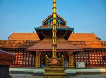 तिरुवरप्पु श्री कृष्ण मंदिर यहां एक दिन में 10 बार लगता है भोग, देर होने पर कमजोर हो जाती है रहस्यमयी प्रतिमा तिरुवरप्पु श्री कृष्ण मंदिर यहां एक दिन में 10 बार लगता है भोग, देर होने पर कमजोर हो जाती है रहस्यमयी प्रतिमा