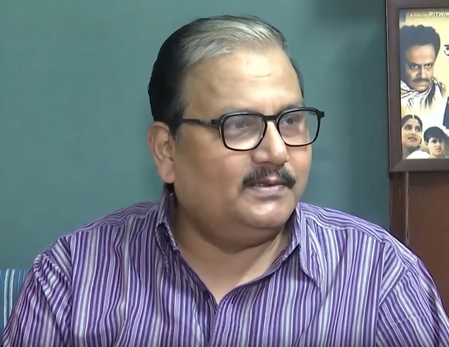 भाजपा को जिताने के लिए काम कर रहा है चुनाव आयोग मनोज कुमार झा