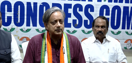 कांग्रेस नेता शशि थरूर ने केरल में यूडीएफ की सरकार बनने का किया दावा