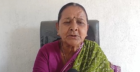 झारखंड  पद्मश्री छुटनी महतो ने महिला आरक्षण बिल का किया समर्थन, कांग्रेस की चुप्पी पर उठाए सवाल