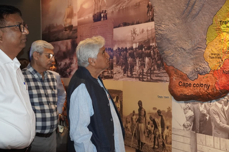 बिहार का बापू टावर संग्रहालय दुनिया का सबसे प्रभावशाली गांधी म्यूजियम जावेद अख्तर