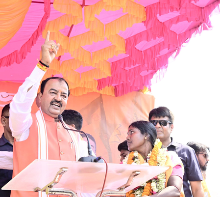 पश्चिम बंगाल में 4 मई को सीएम ममता बनर्जी जाएंगी, भाजपा आएगी केशव प्रसाद मौर्य