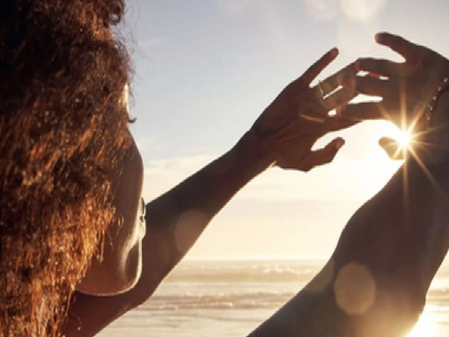 गर्मियों में बदबूदार पसीने से डियोड्रेंट नहीं, यह आयुर्वेदिक उपचार दिलाएंगे राहत