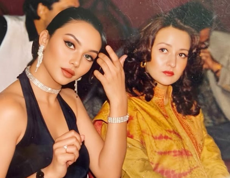 90 के दशक में मैगजीन मुझे और जेबा बख्तियार को एक-दूसरे के खिलाफ बताते थे प्रतिद्वंद्वी सोमी अली 90 के दशक में मैगजीन मुझे और जेबा बख्तियार को एक-दूसरे के खिलाफ बताते थे प्रतिद्वंद्वी सोमी अली