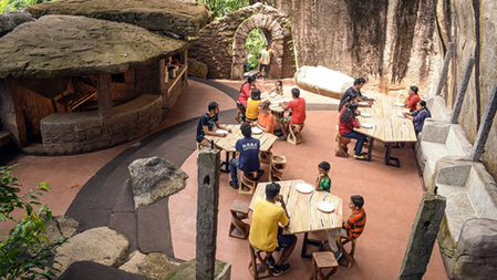 केरल के खूबसूरत नजारों के बीच 65 एकड़ में फैला अनोखा डेस्टिनेशन, जहां मिलती है 'रामायण' के 'जटायु' की कहानी