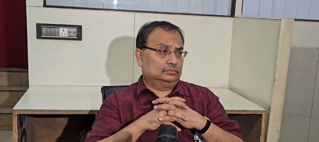 तृणमूल कांग्रेस भारी वोटों और सीटों के साथ जीत रही कुणाल घोष