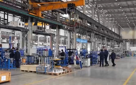 चीन में लघु व मझौले उद्यमों के लिए विकास वातावरण में लगातार सुधार जारी