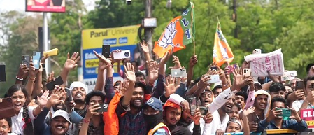 PM Modi shares glimpses of Asansol rally, says Bengal backs BJP’s development agenda