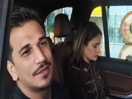 'एक बिहारी सब पर भारी,' पत्नी युविका चौधरी के साथ बिहार पहुंचे प्रिंस नरूला 'एक बिहारी सब पर भारी,' पत्नी युविका चौधरी के साथ बिहार पहुंचे प्रिंस नरूला