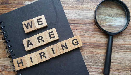 EIL Recruitment 2026: इंजीनियर्स इंडिया लिमिटेड में मैनेजमेंट ट्रेनी के पदों पर निकली भर्ती, ₹1.80 लाख तक मिलेगी सैलरी