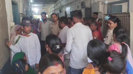 Child killed, 12 students injured as school van overturns in Bihar's Nawada