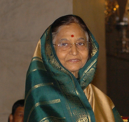 पूर्व राष्ट्रपति प्रतिभा पाटिल ने पीएम मोदी को पत्र लिखकर महिला आरक्षण का किया समर्थन पूर्व राष्ट्रपति प्रतिभा पाटिल ने पीएम मोदी को पत्र लिखकर महिला आरक्षण का किया समर्थन