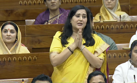 महिला आरक्षण बिल के विरोधियों को नारी शक्ति के आक्रोश का करना होगा सामना बांसुरी स्वराज महिला आरक्षण बिल के विरोधियों को नारी शक्ति के आक्रोश का करना होगा सामना बांसुरी स्वराज