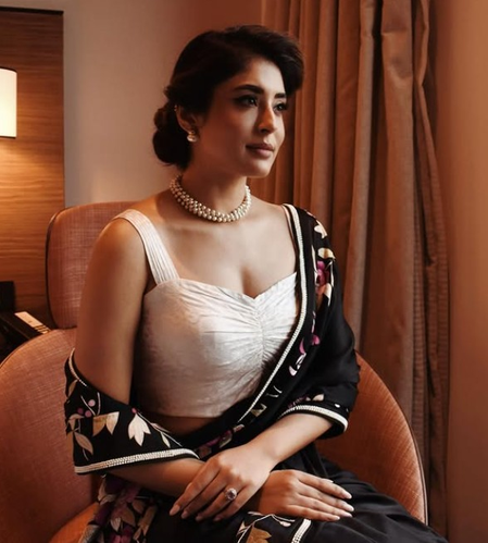 मटका किंग में 60-70 के दशक की मुंबई को जीना रहा खास अनुभव  कृतिका कामरा