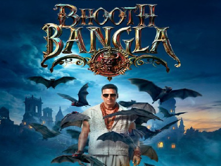 भूत बंगला पब्लिक रिव्यू किसी ने बताया टाइम पास तो किसी को याद आई भूल भुलैया