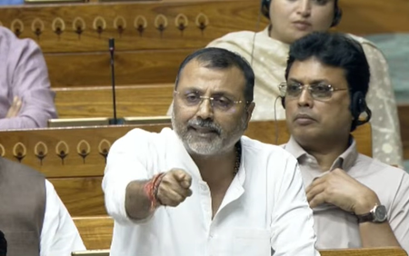 संसद में भाषण नहीं, जादू शो कर रहे थे, निशिकांत दुबे का राहुल गांधी पर तीखा हमला