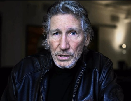 Roger Waters criticizes Billy Corgan for Gaza bomb signing