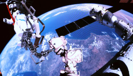 शनचो-21 मिशन  चीनी अंतरिक्ष यात्रियों की सफल स्पेसवॉक, नया रिकॉर्ड कायम