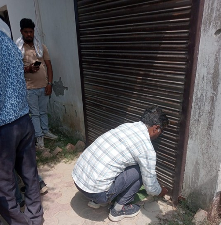 ग्रेटर नोएडा वैदपुरा और खोदना कलां में अवैध निर्माण पर बड़ी कार्रवाई, निर्माणाधीन भवन सील