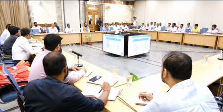 सीएम सम्राट चौधरी ने विभिन्न विभागों के अधिकारियों के साथ बैठक की, राष्ट्रीय स्तर पर बिहार की ब्रांडिंग के निर्देश