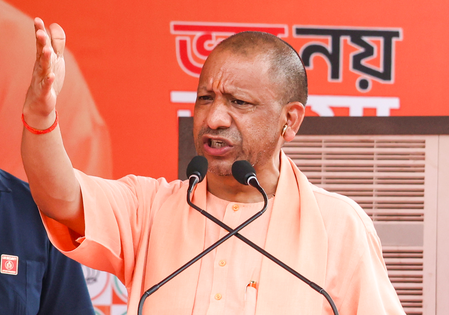 घुसपैठियों के समर्थकों ने नारी शक्ति वंदन विधेयक नहीं पारित होने दिया सीएम योगी