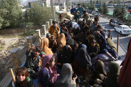Over 6,000 Afghan refugees repatriated from Pakistan in single day