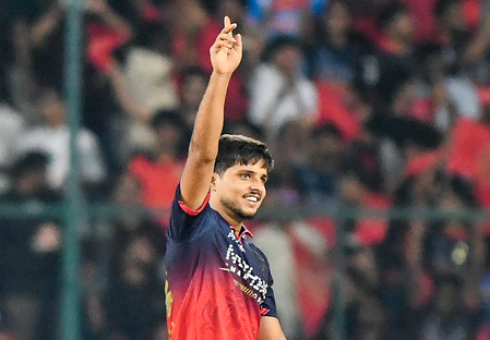 मेरा लक्ष्य अब सभी फॉर्मेट में भारत के लिए खेलना है रसिख सलाम