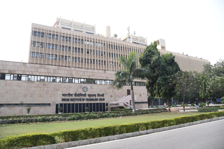 IIT Delhi Job Alert: प्रोजेक्ट असिस्टेंट पदों पर आवेदन शुरू, 1 मई लास्ट डेट