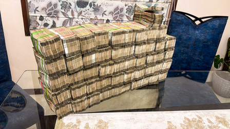 विधानसभा चुनाव बंगाल-तमिलनाडु में अब तक 1000 करोड़ से ज्यादा की नकदी, शराब और अन्य सामग्री जब्त