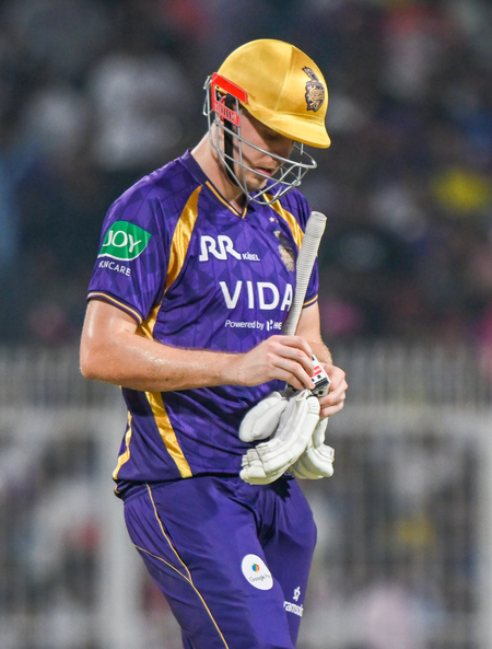 आईपीएल 2026 उम्मीदों पर खरे नहीं उतरे हैं करोड़ों में बिके ये 5 खिलाड़ी, प्रदर्शन से किया निराश