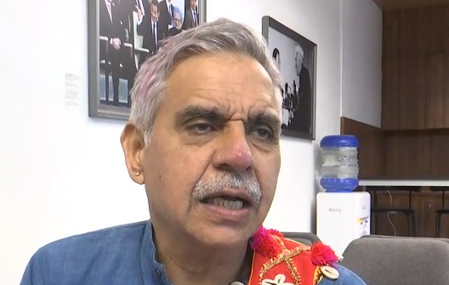 केजरीवाल के रवैये से आम आदमी पार्टी का भविष्य संकट में संदीप दीक्षित