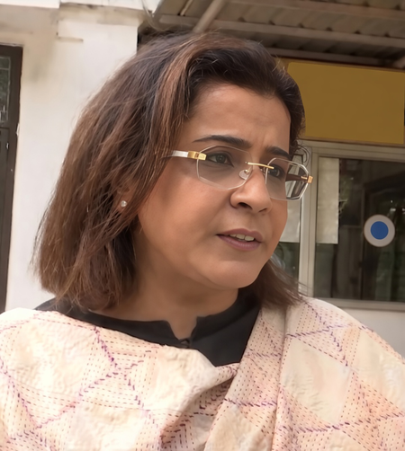 राघव चड्ढा जिससे लड़ने निकले थे, उसी में शामिल हो गए प्रियंका कक्कड़